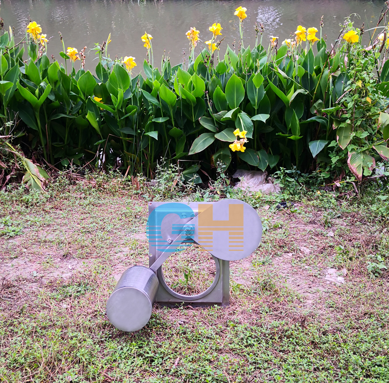 不銹鋼立式浮筒閥開啟狀態(tài)