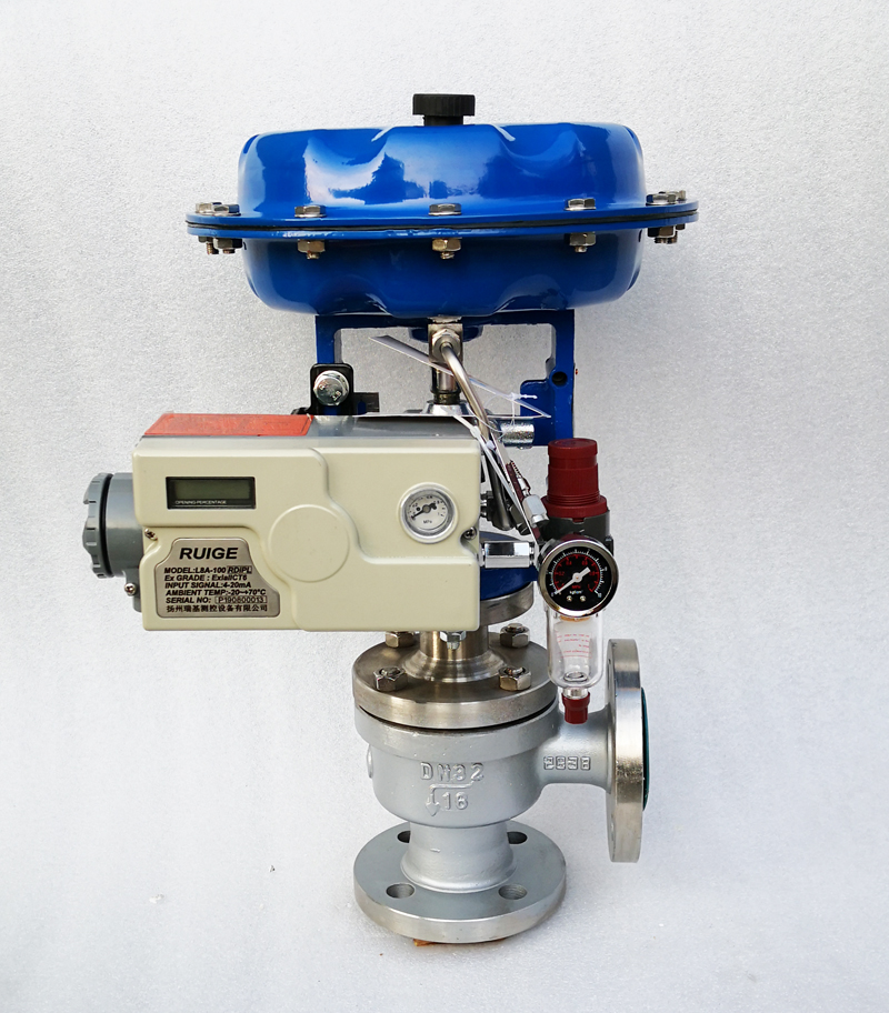 ZHAS氣動(dòng)角式調(diào)節(jié)閥側(cè)面圖